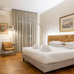 Affittacamere Pier Capponi 17 &